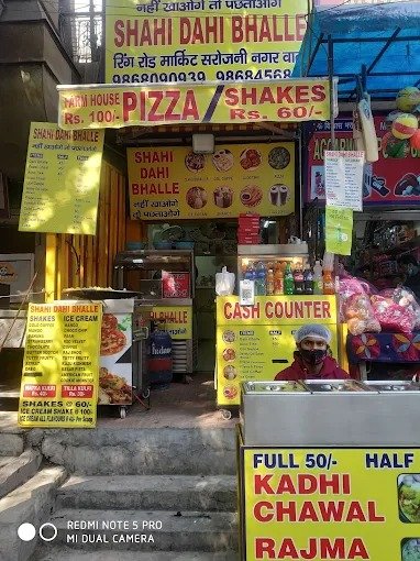 Ramphal Chowk Dwarka Food Review