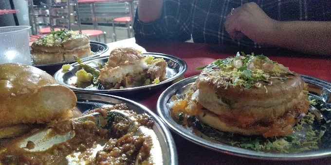 Ramphal Chowk Dwarka Food Review